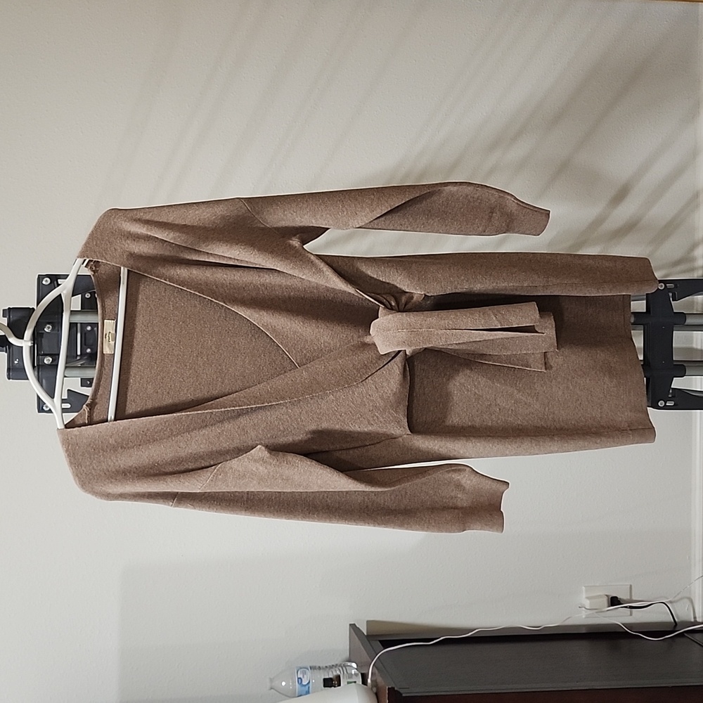 Entro Women's L tan long sleeve sweater wrap front dress